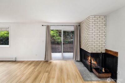 210 SW Clark Street #A103, Issaquah, WA 98027 - Photo 11