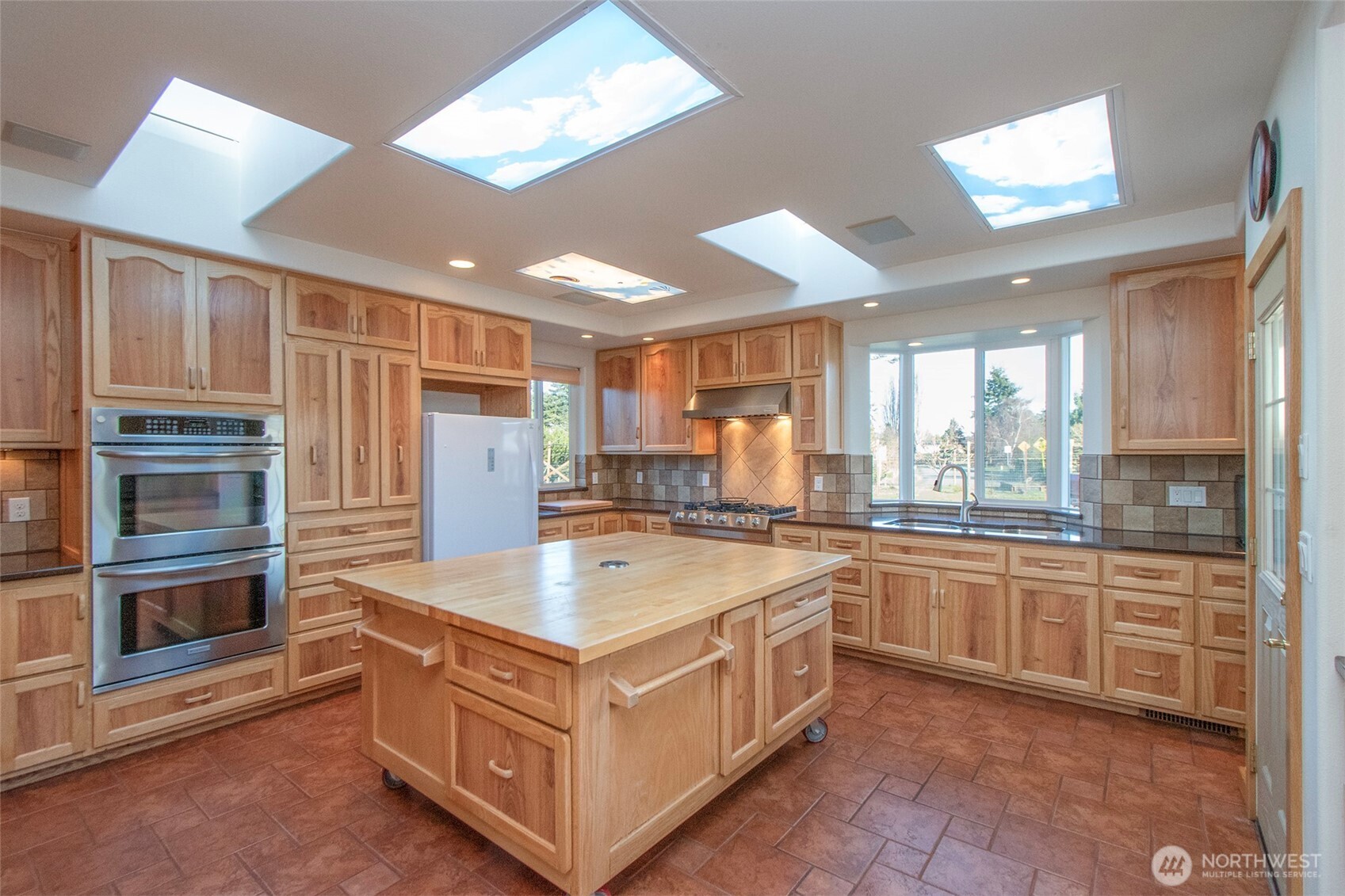 1132 Woodcock Road , Sequim, WA 98382