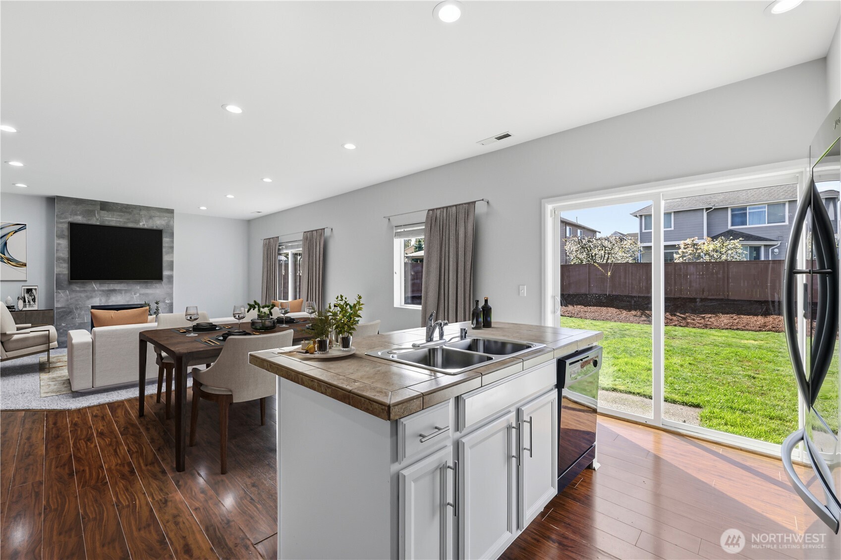 1907 SW 341st Place , Federal Way, WA 98023
