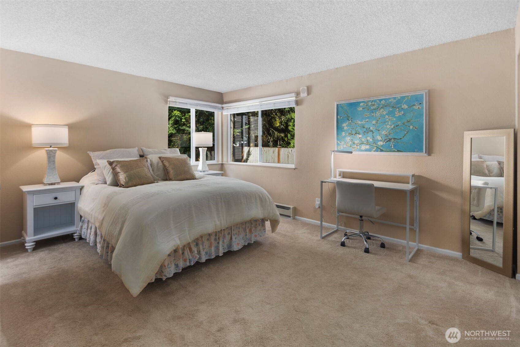 17302 NE 45th Street #101, Redmond, WA 98052