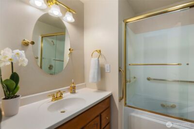 17302 NE 45th Street #101, Redmond, WA 98052 - Photo 18