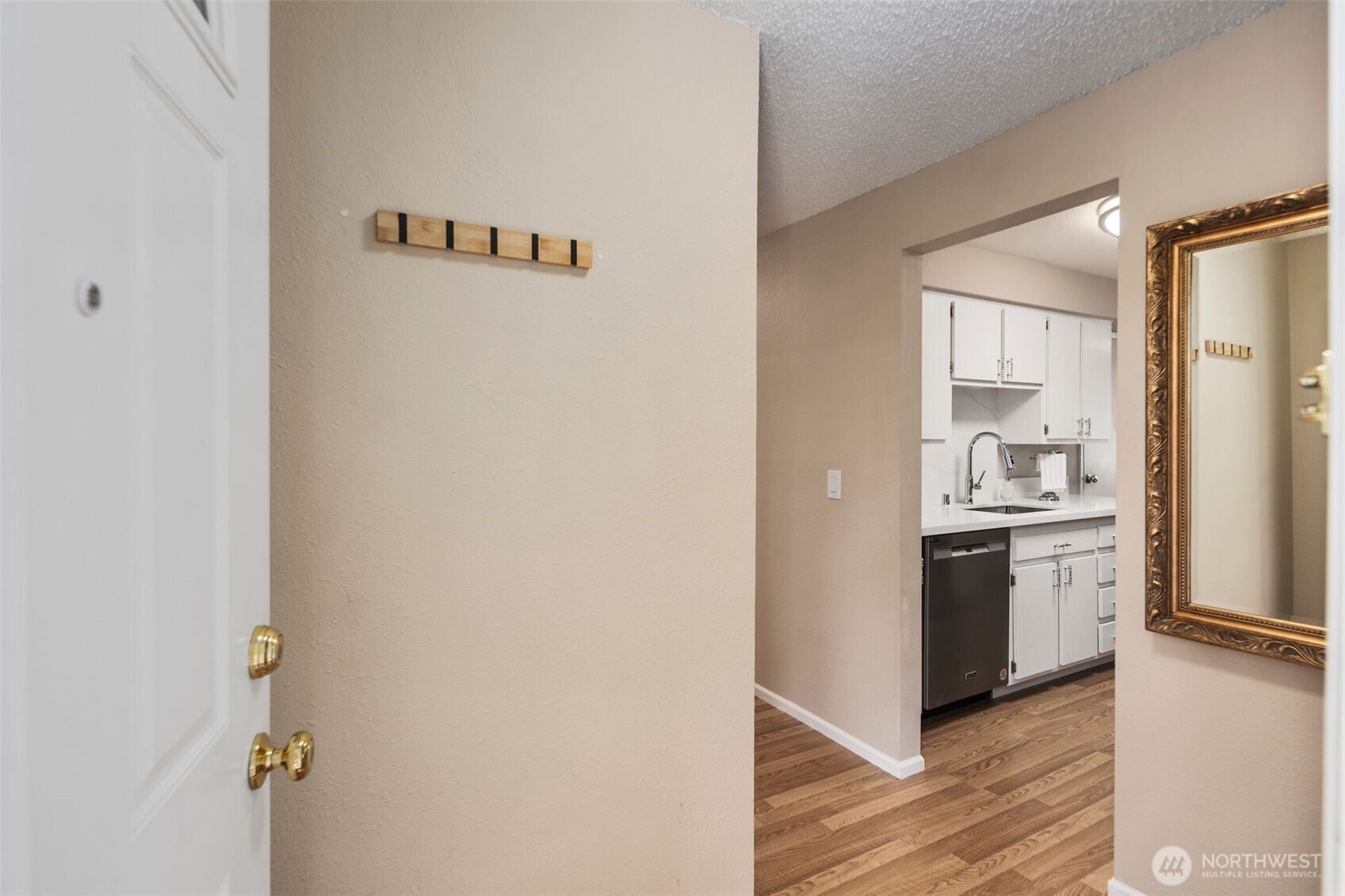 17302 NE 45th Street #101, Redmond, WA 98052