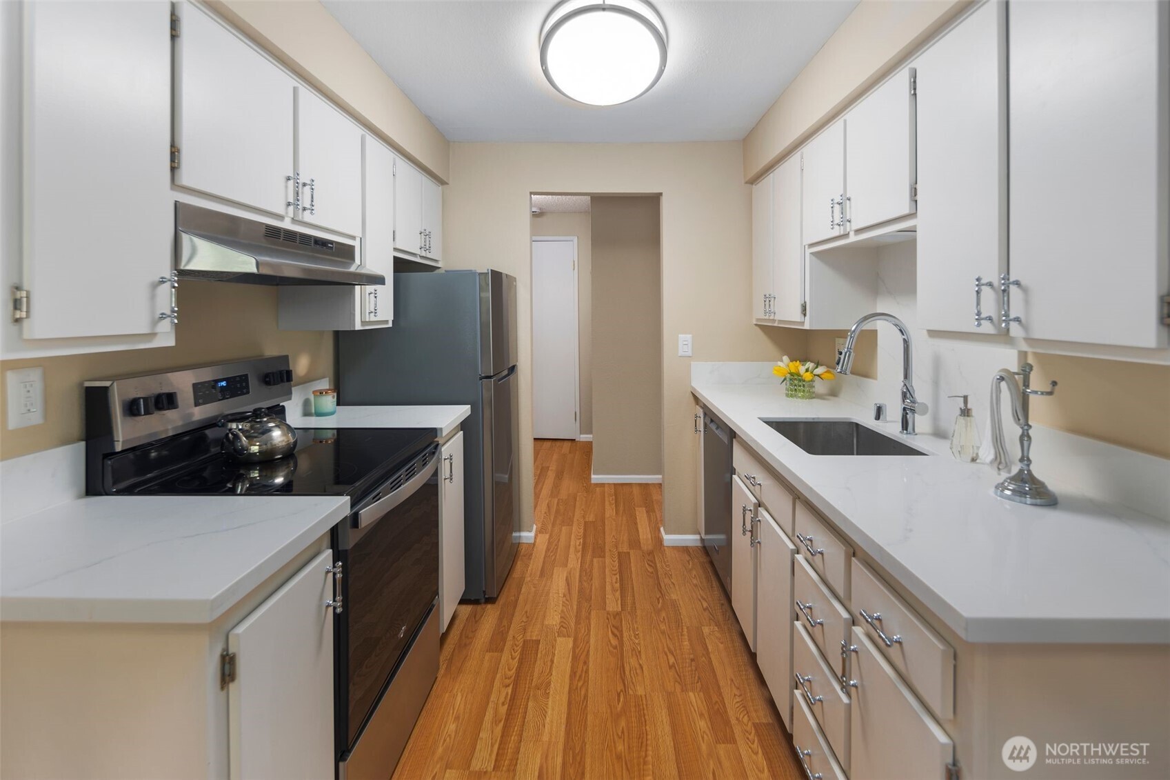 17302 NE 45th Street #101, Redmond, WA 98052