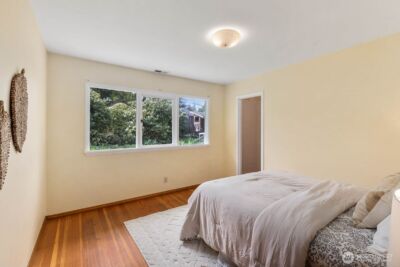 10434 NE 17th Street , Bellevue, WA 98004 - Photo 18
