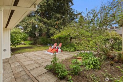 10434 NE 17th Street , Bellevue, WA 98004 - Photo 25