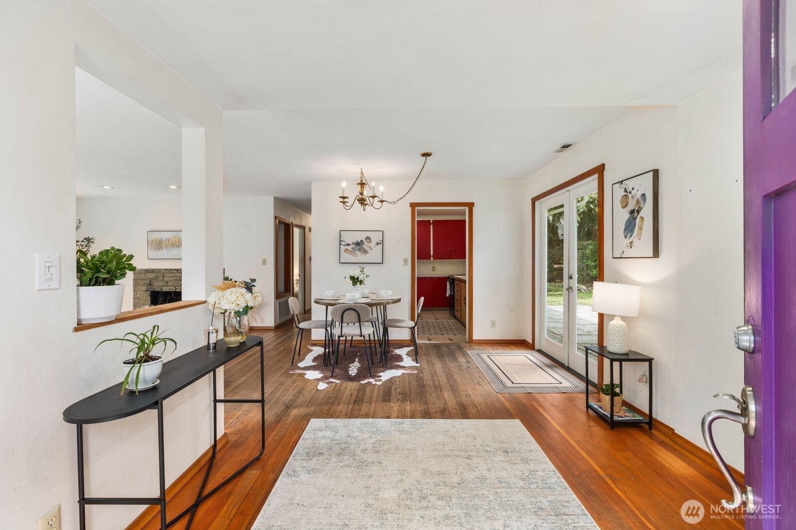 10434 NE 17th Street , Bellevue, WA 98004
