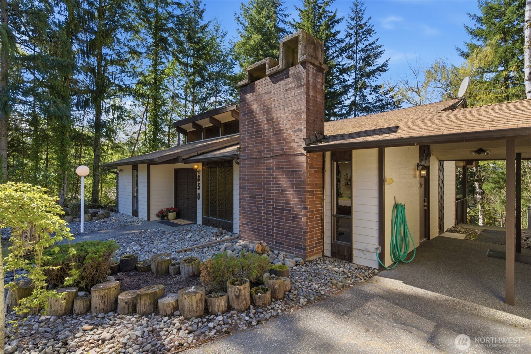 850 NE Rimrock Drive NE, Bremerton, WA 98311