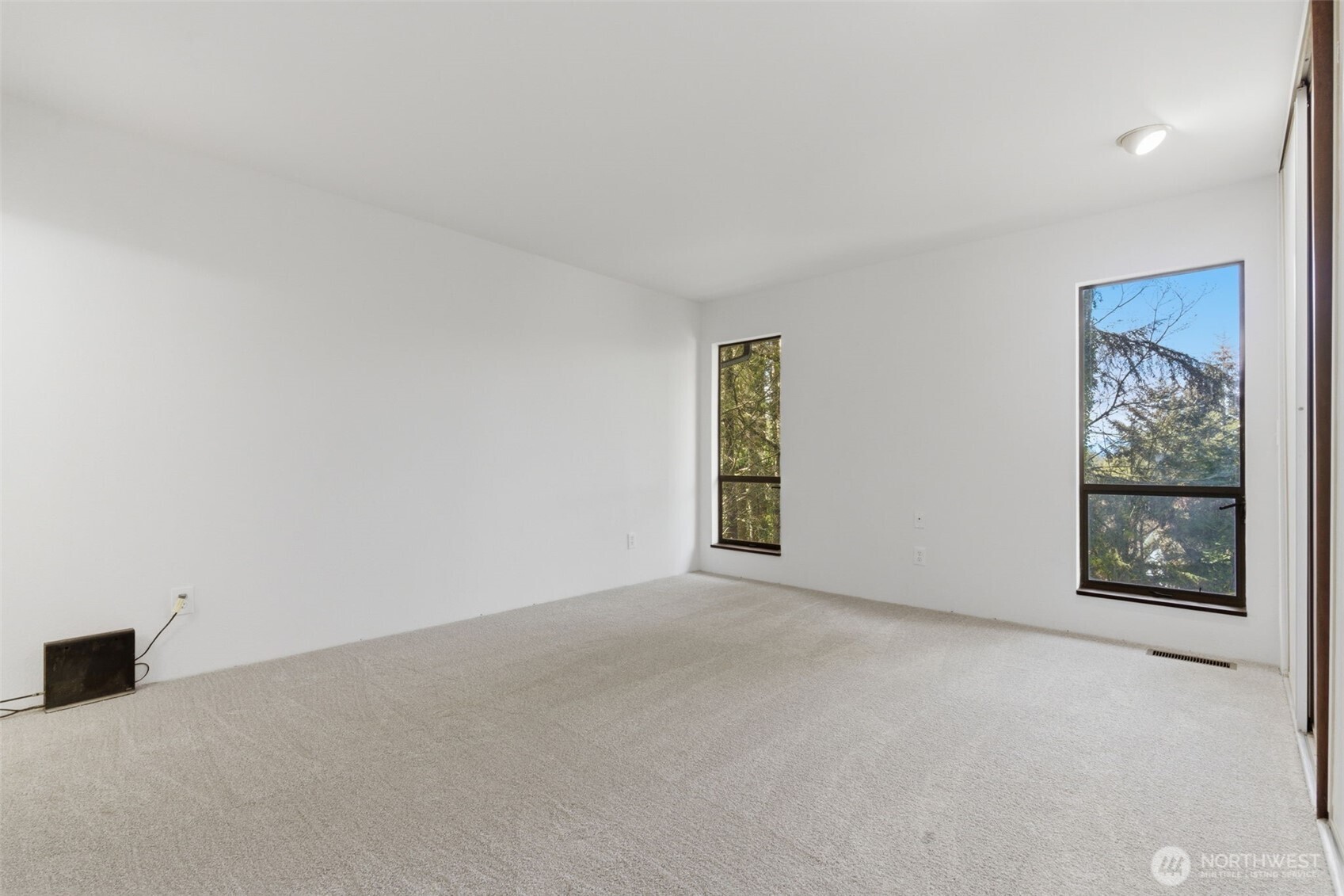 850 NE Rimrock Drive NE, Bremerton, WA 98311