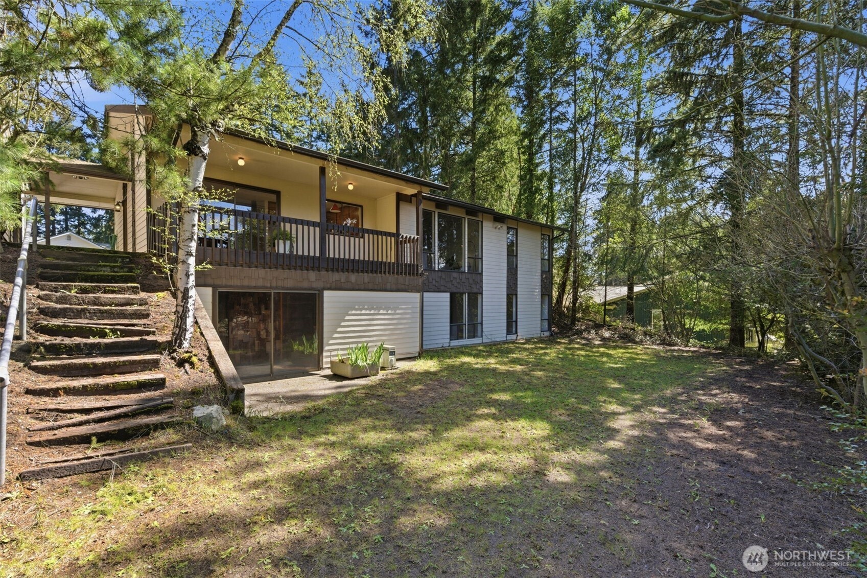 850 NE Rimrock Drive NE, Bremerton, WA 98311