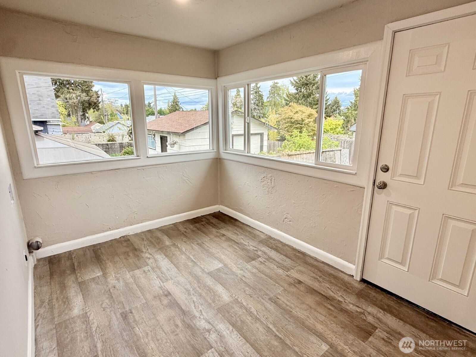 3585 E Spokane Street , Tacoma, WA 98404