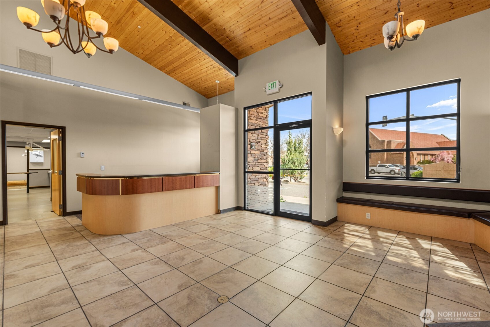 10 N Chelan Avenue , Wenatchee, WA 98801