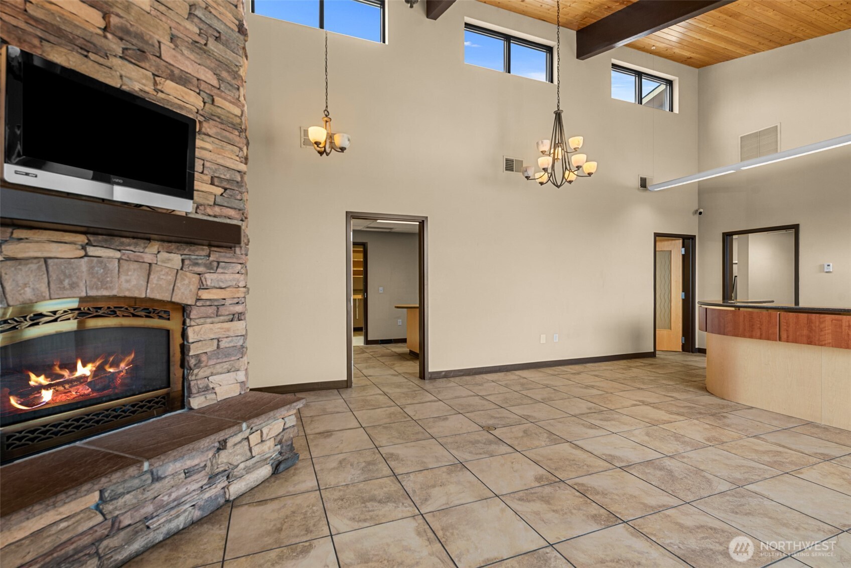 10 N Chelan Avenue , Wenatchee, WA 98801