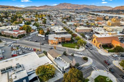 10 N Chelan Avenue , Wenatchee, WA 98801 - Photo 7
