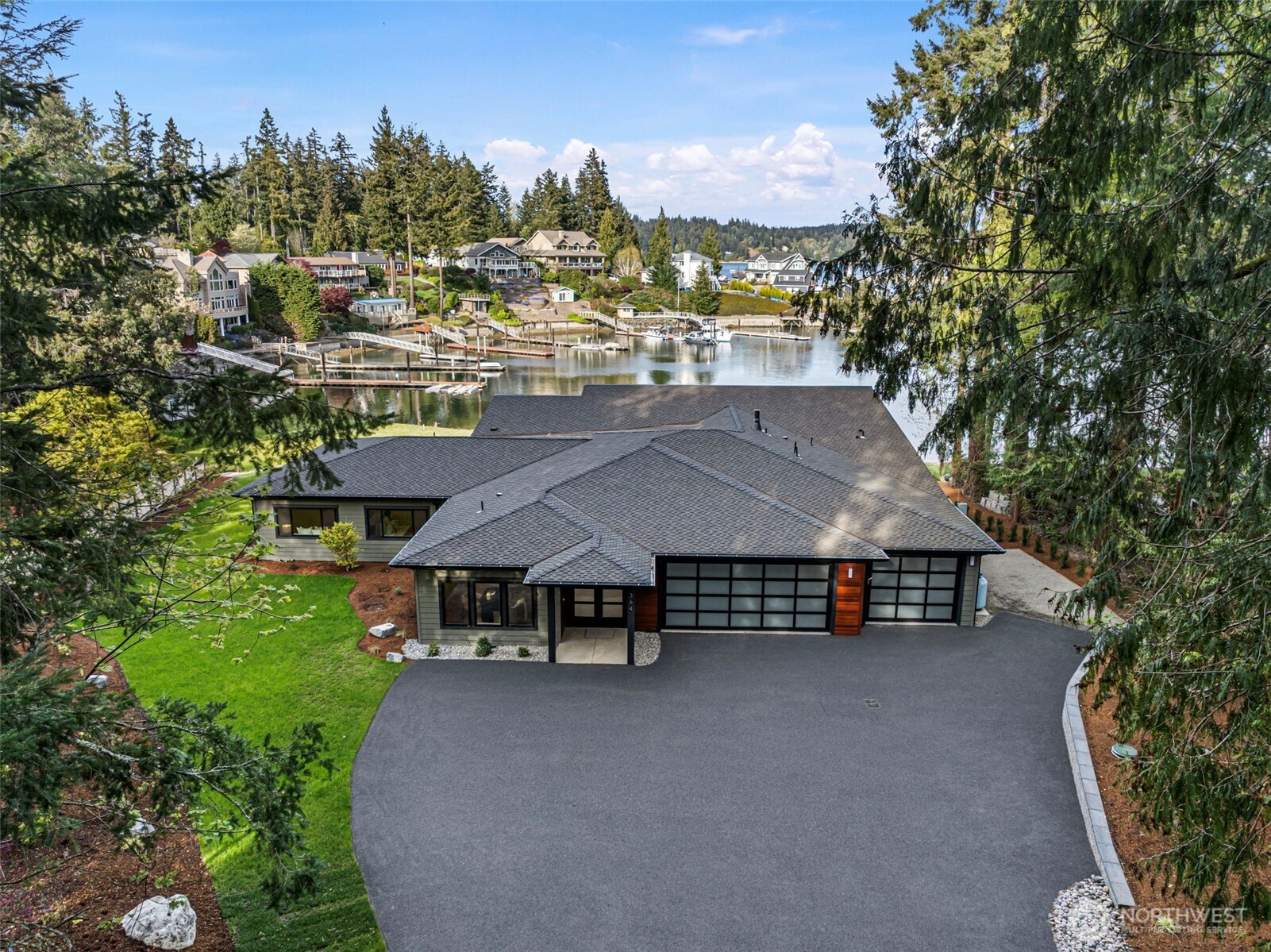 364 N Shore Blvd , Fox Island, WA 98333