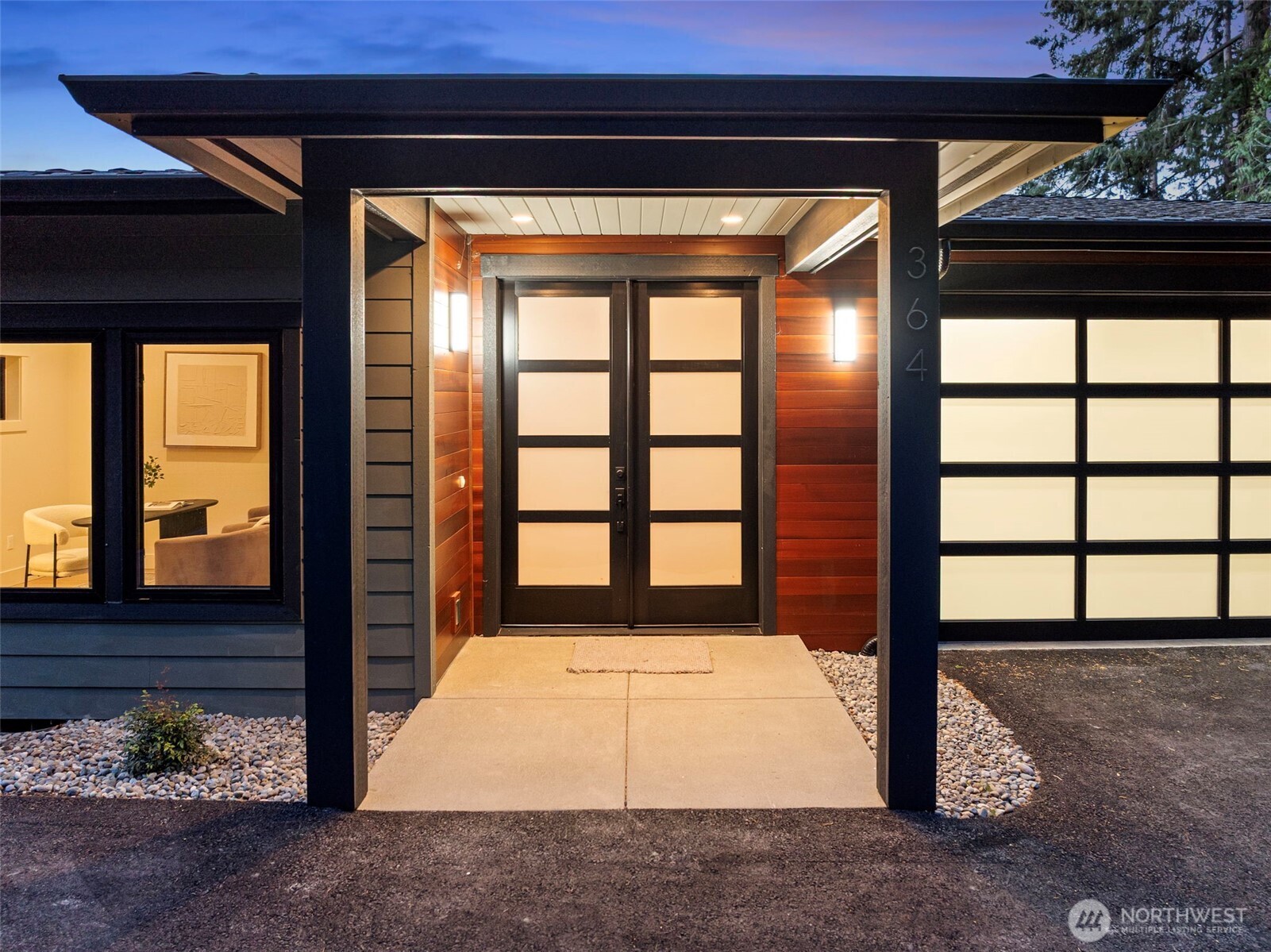 364 N Shore Blvd , Fox Island, WA 98333