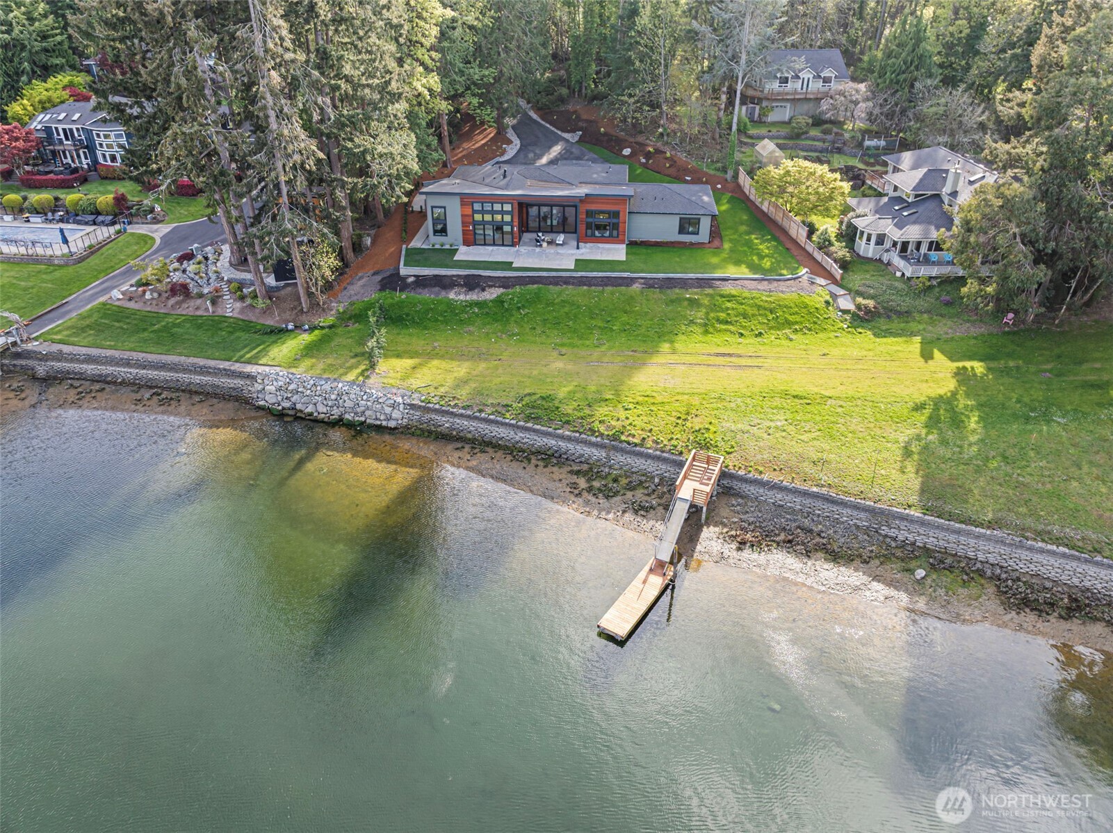 364 N Shore Blvd , Fox Island, WA 98333