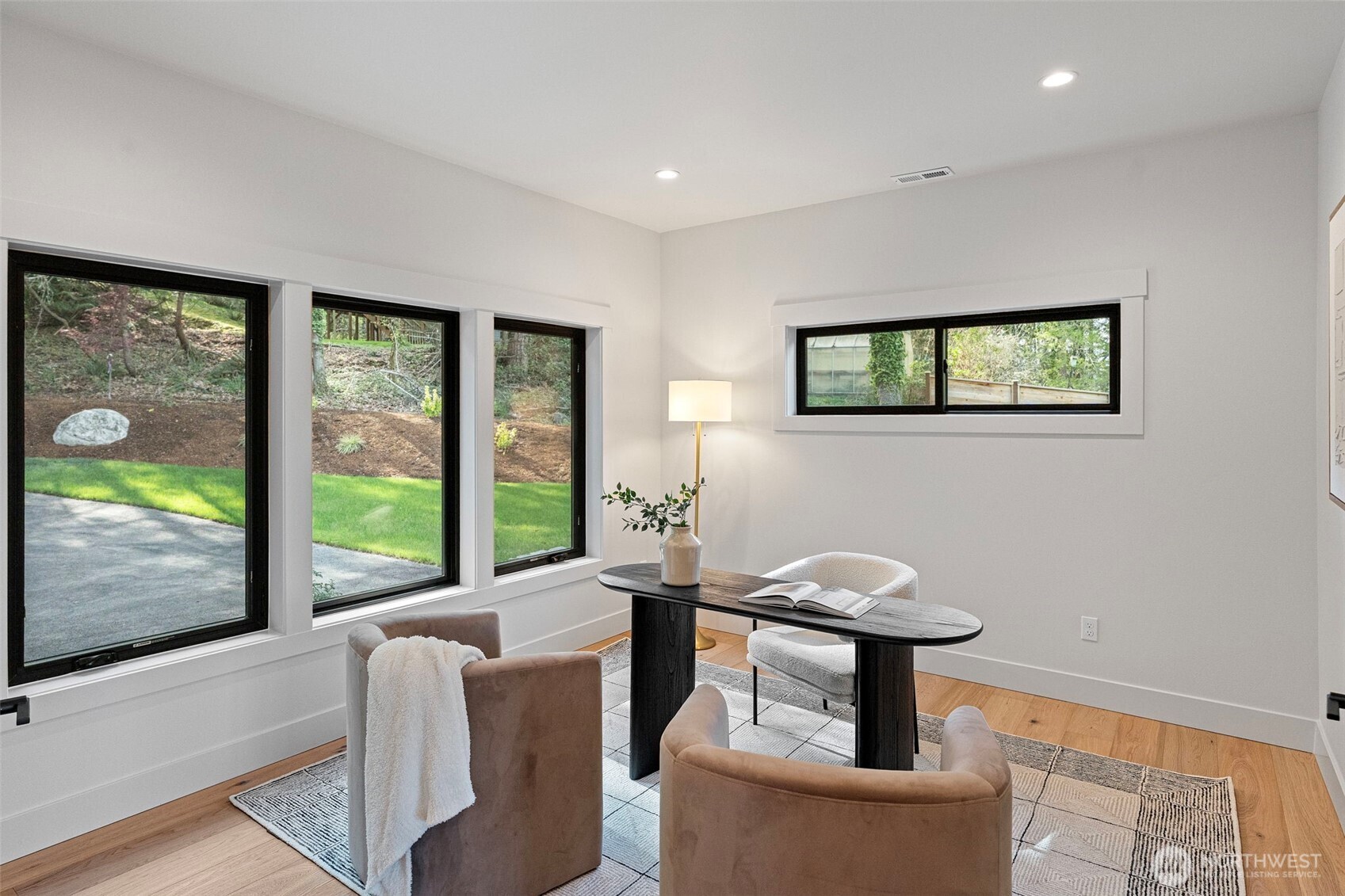 364 N Shore Blvd , Fox Island, WA 98333