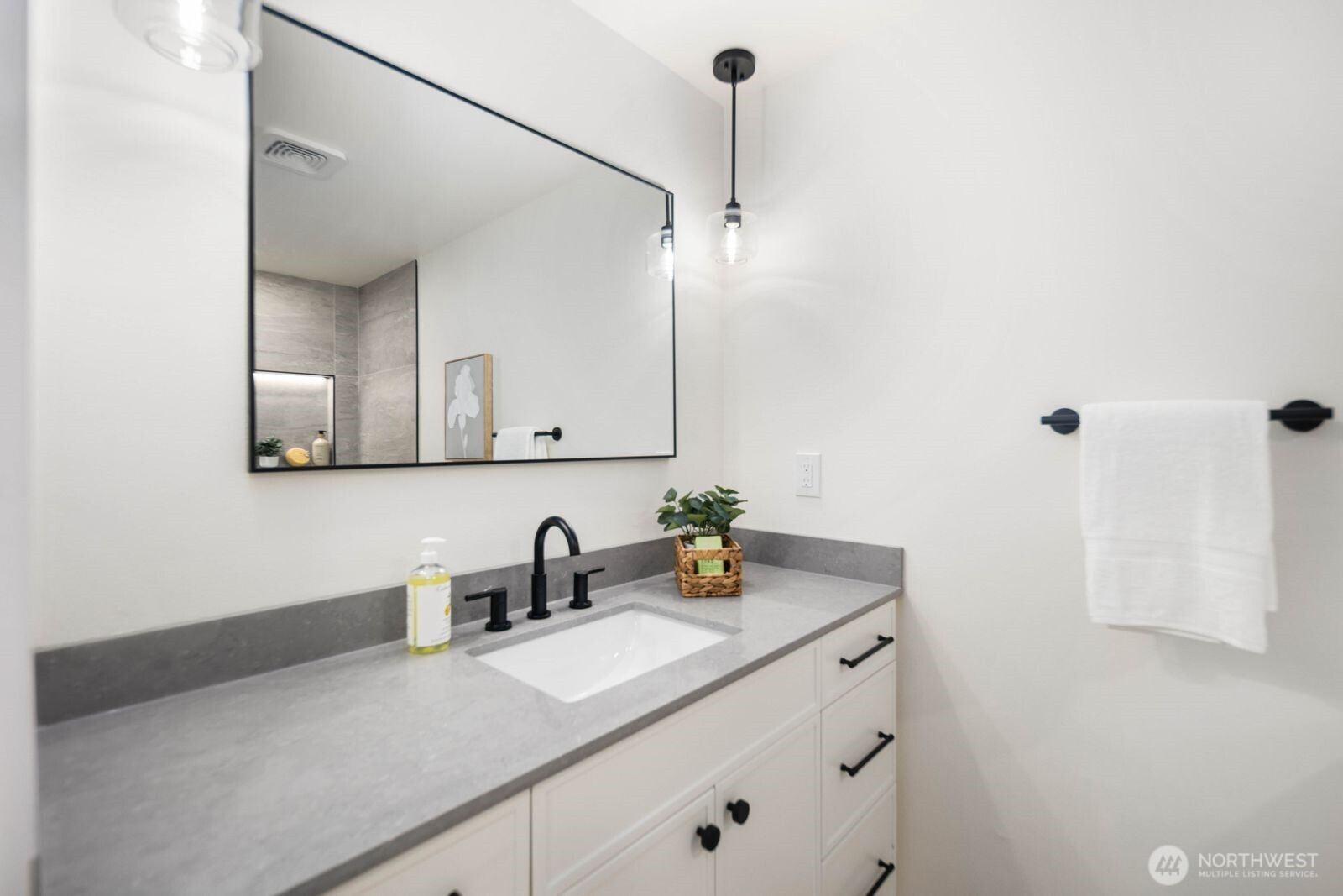 8110 68th Avenue SW, Lakewood, WA 98499