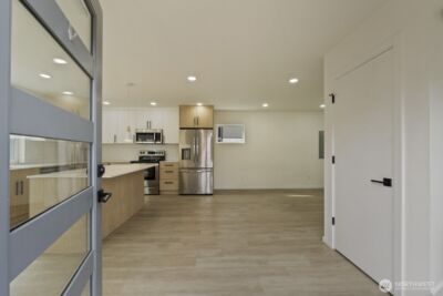 9002 15th Avenue SW #A, Seattle, WA 98106 - Photo 3
