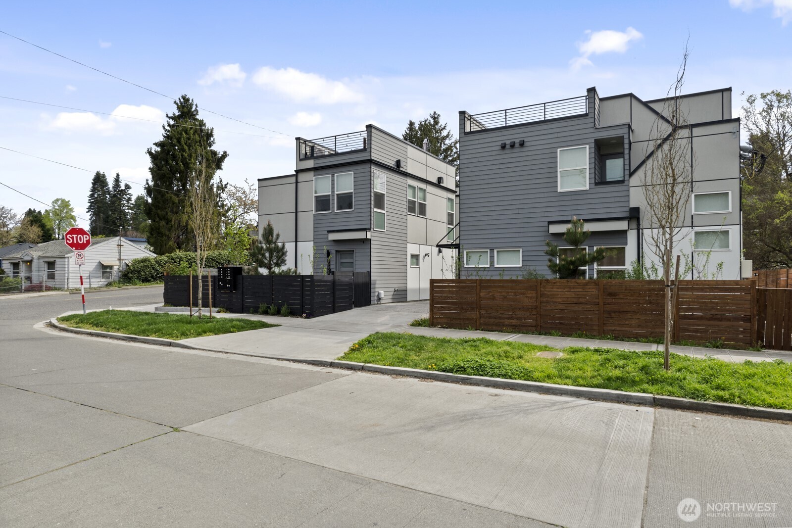 9002 15th Avenue SW #A, Seattle, WA 98106