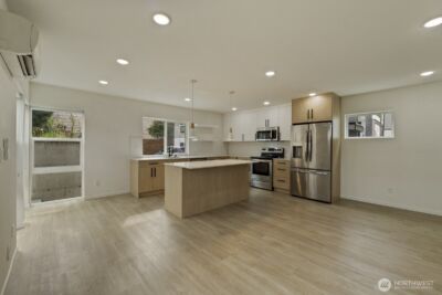 9002 15th Avenue SW #A, Seattle, WA 98106 - Photo 4