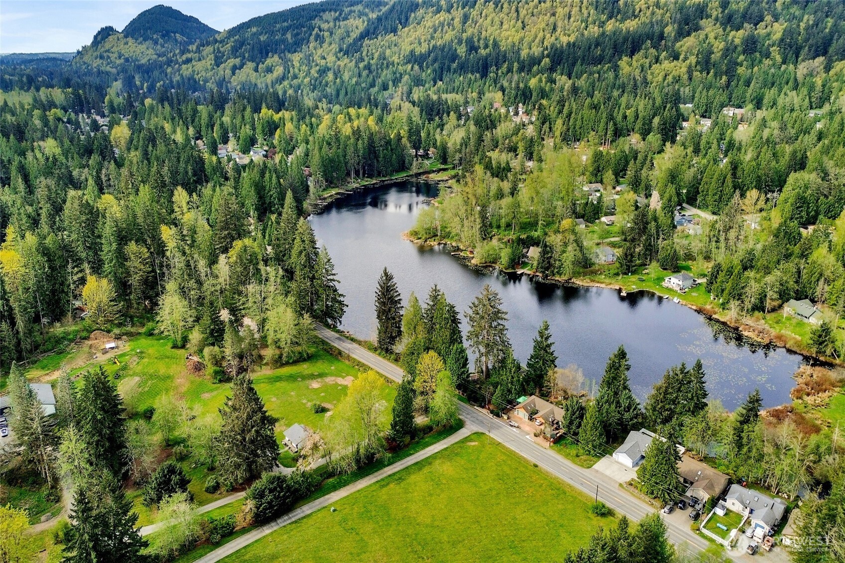 659 Cain Lake Road , Sedro Woolley, WA 98284