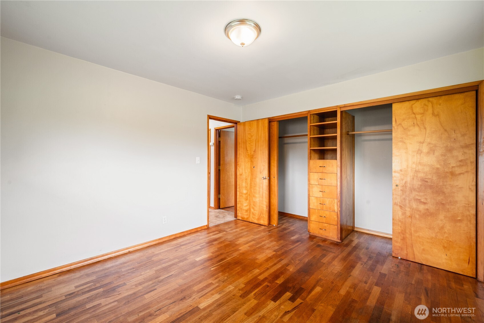301 Cedar Street , Toledo, WA 98591