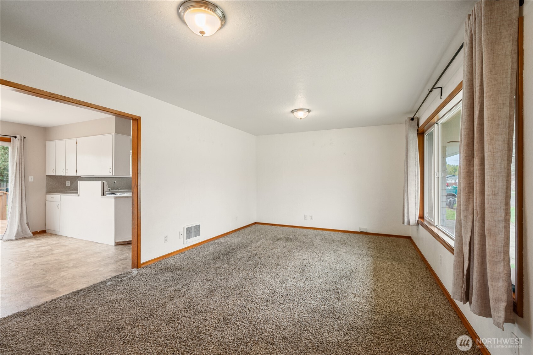 301 Cedar Street , Toledo, WA 98591