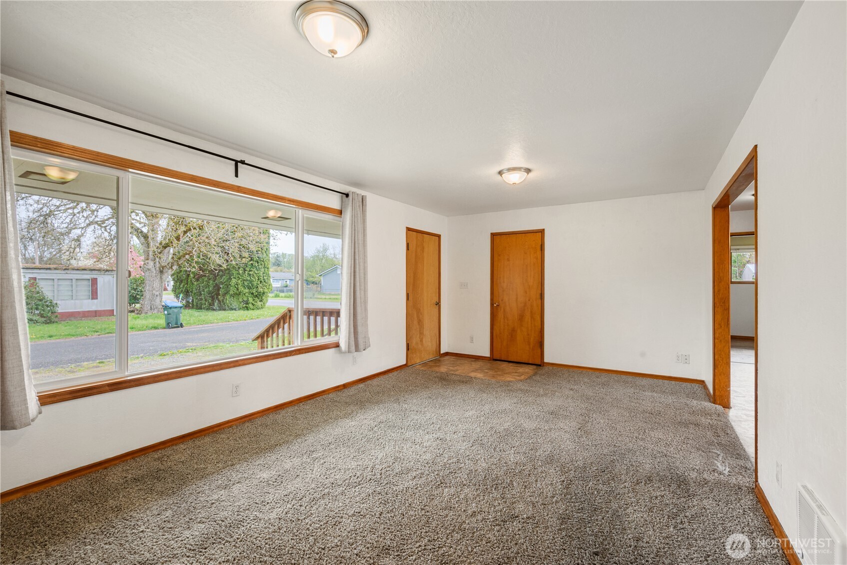 301 Cedar Street , Toledo, WA 98591