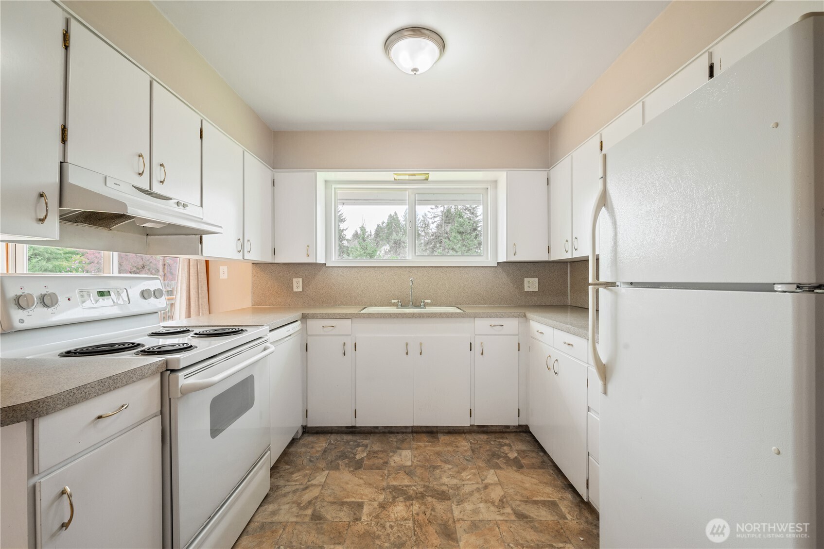 301 Cedar Street , Toledo, WA 98591