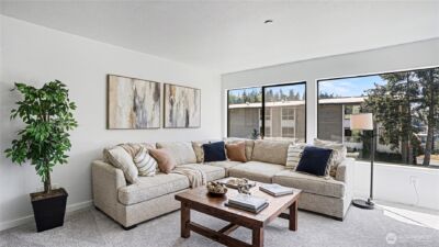 10101 SE 3rd Street #202, Bellevue, WA 98004 - Photo 5