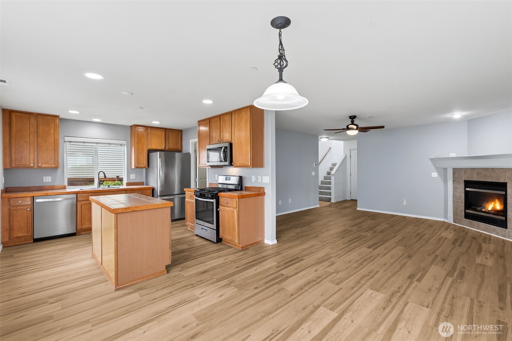 3069 McNeil Street , Dupont, WA 98327