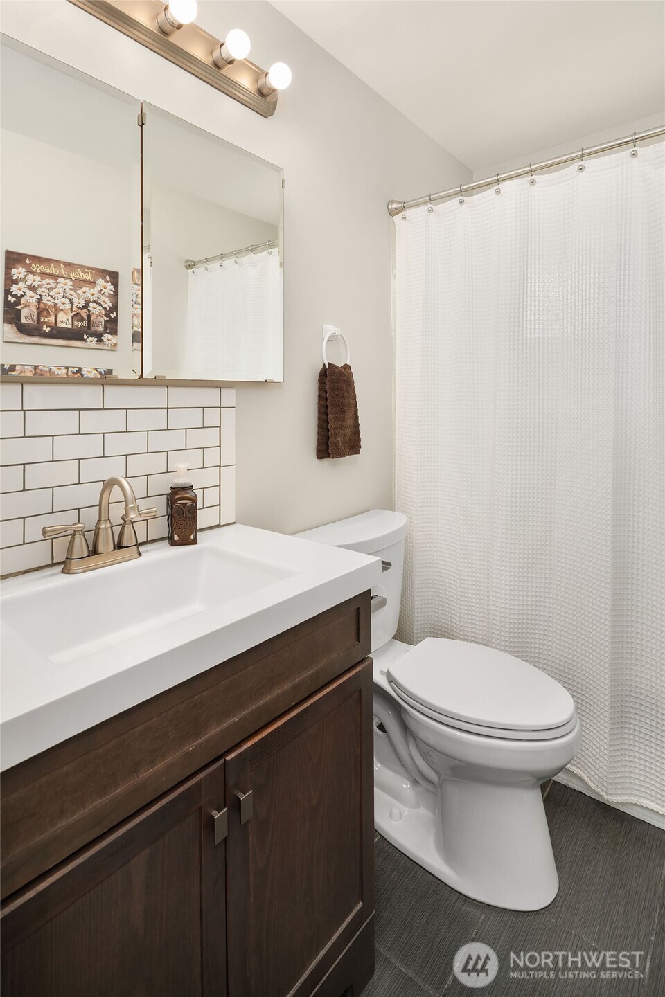 1067 Anacortes Avenue NE, Renton, WA 98059
