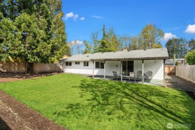 1067 Anacortes Avenue NE, Renton, WA 98059 - Photo 21
