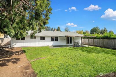 1067 Anacortes Avenue NE, Renton, WA 98059 - Photo 24