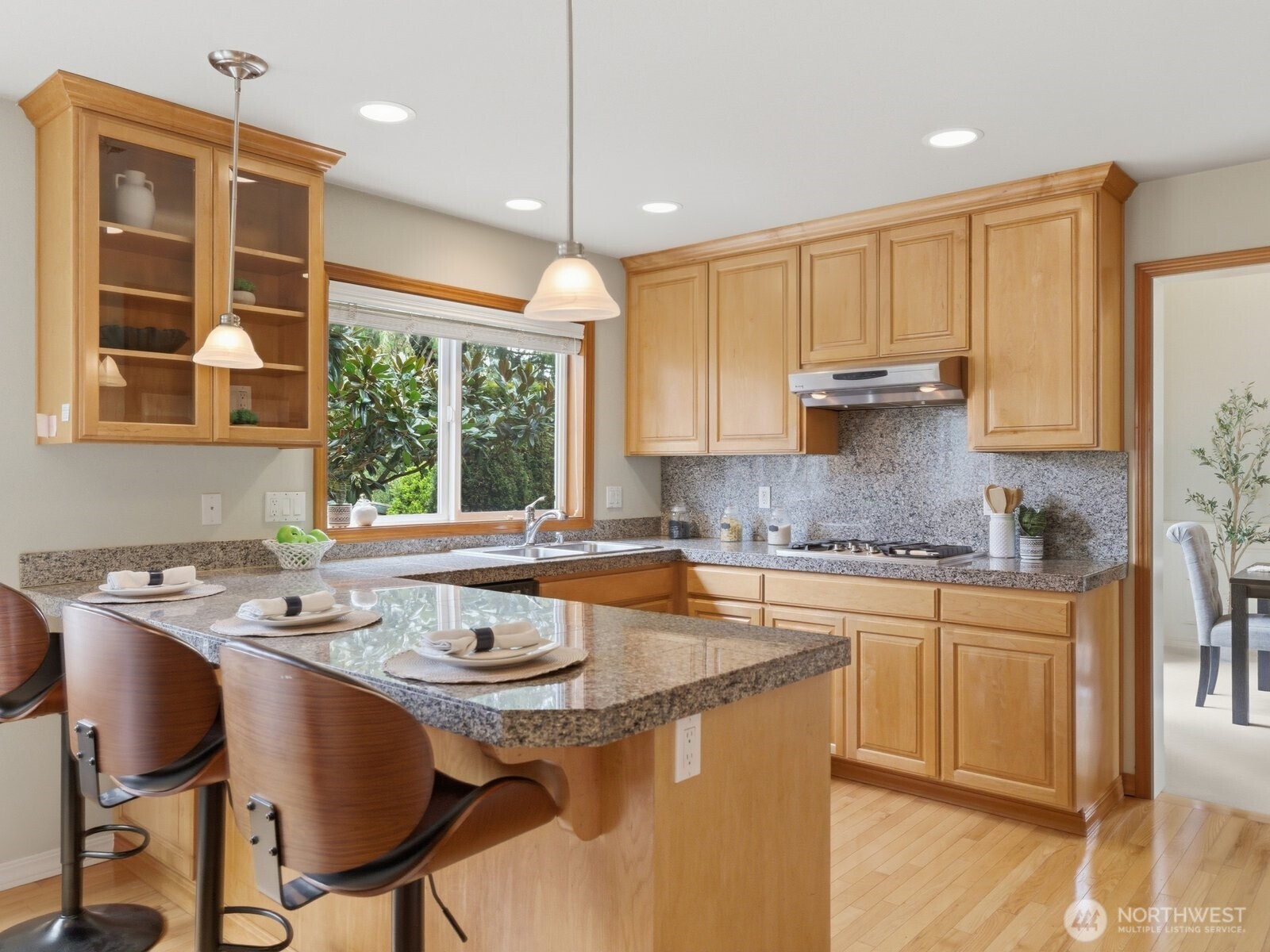 3501 166 Street SW, Lynnwood, WA 98037