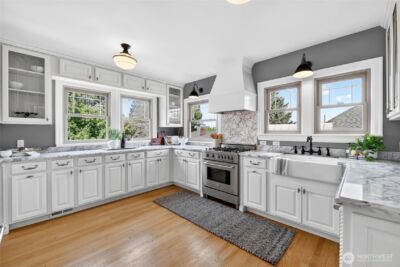 4064 SW Hill Street , Seattle, WA 98116 - Photo 9