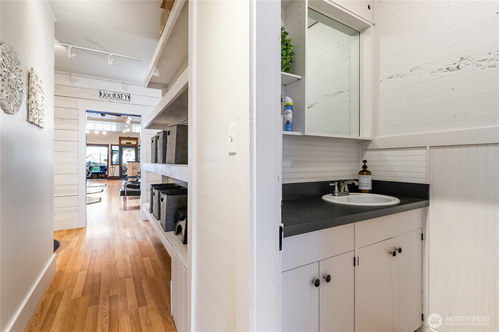 511 Front Street , Lynden, WA 98264