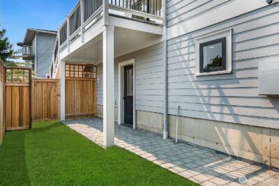 2114 26th Avenue W, Seattle, WA 98199 - Photo 37