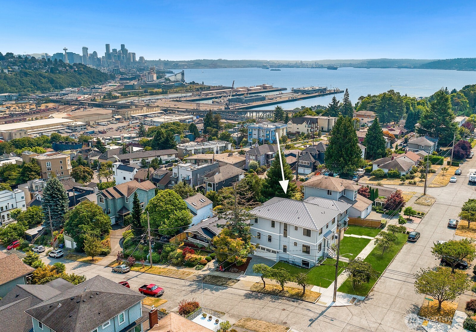 2114 26th Avenue W, Seattle, WA 98199