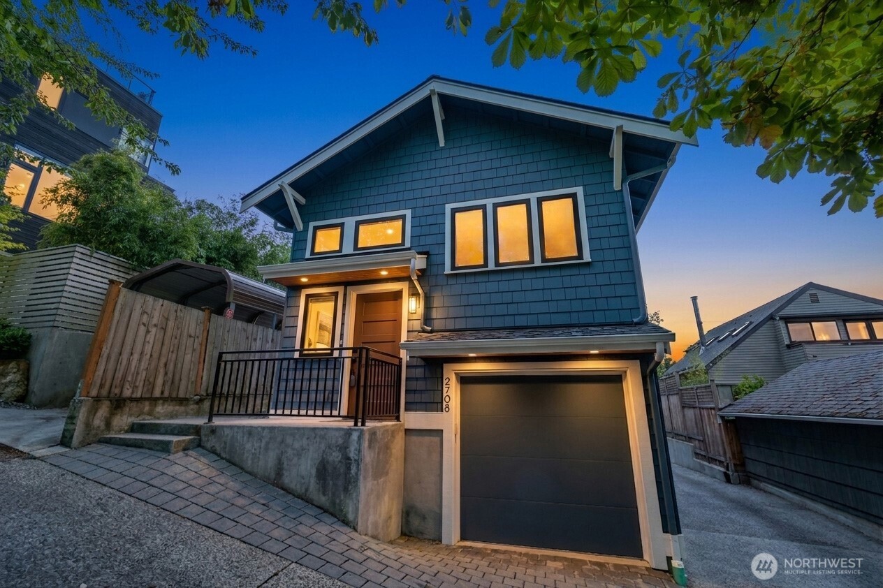 2708 1st Avenue W, Seattle, WA 98119