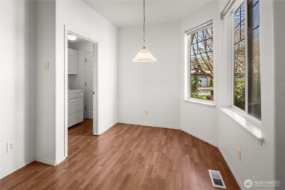 608 Chelan Place NE #C, Renton, WA 98059 - Photo 3