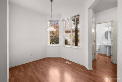 608 Chelan Place NE #C, Renton, WA 98059 - Photo 4