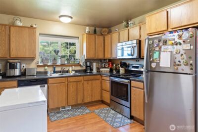 6849 SW 183rd Avenue SW, Rochester, WA 98579 - Photo 10