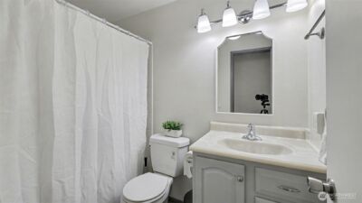 6005 S 116th Street , Seattle, WA 98178 - Photo 12