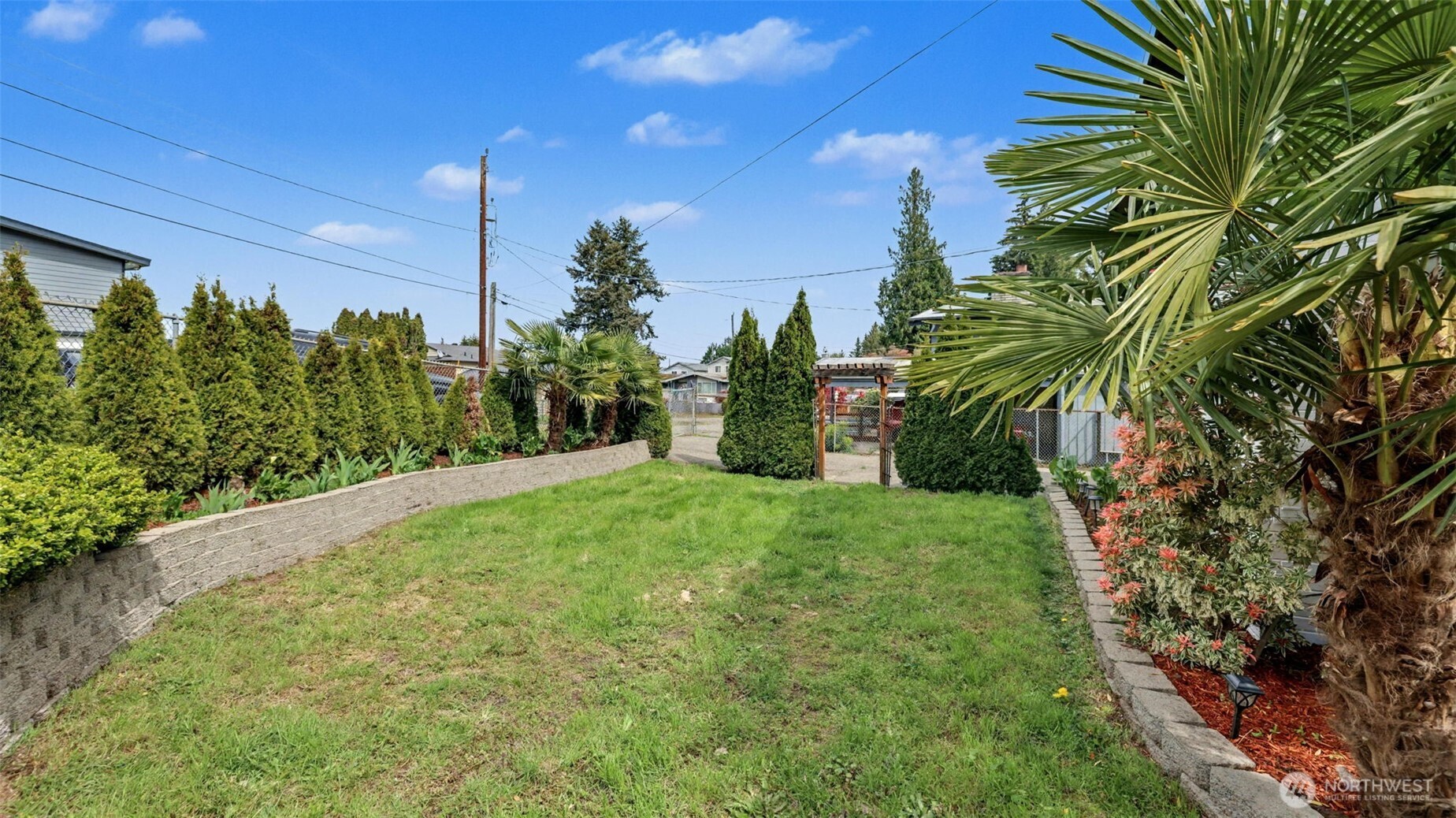 6005 S 116th Street , Seattle, WA 98178