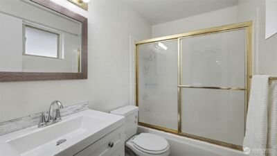6005 S 116th Street , Seattle, WA 98178 - Photo 10