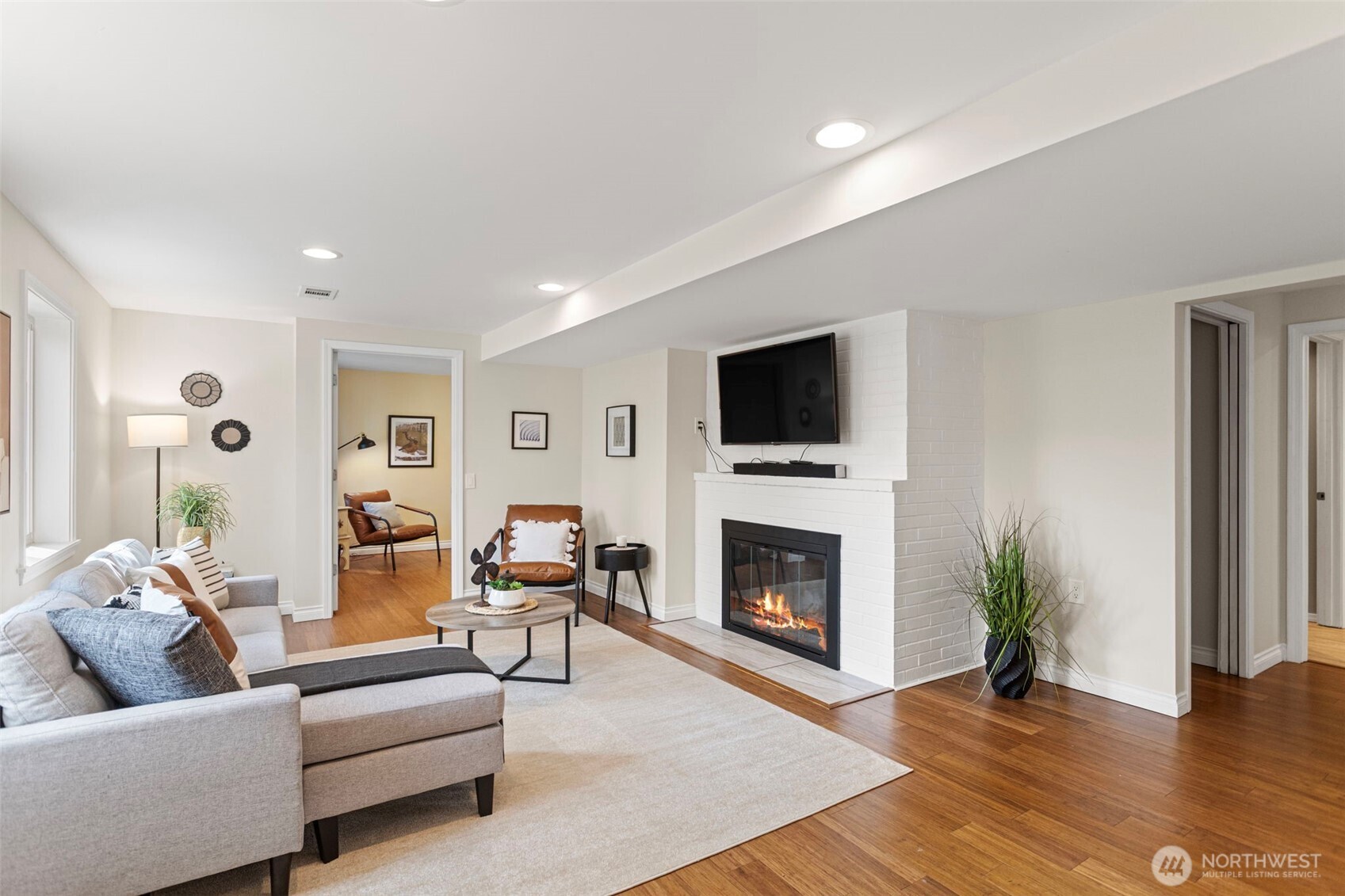 11210 Lakeside Avenue NE, Seattle, WA 98125