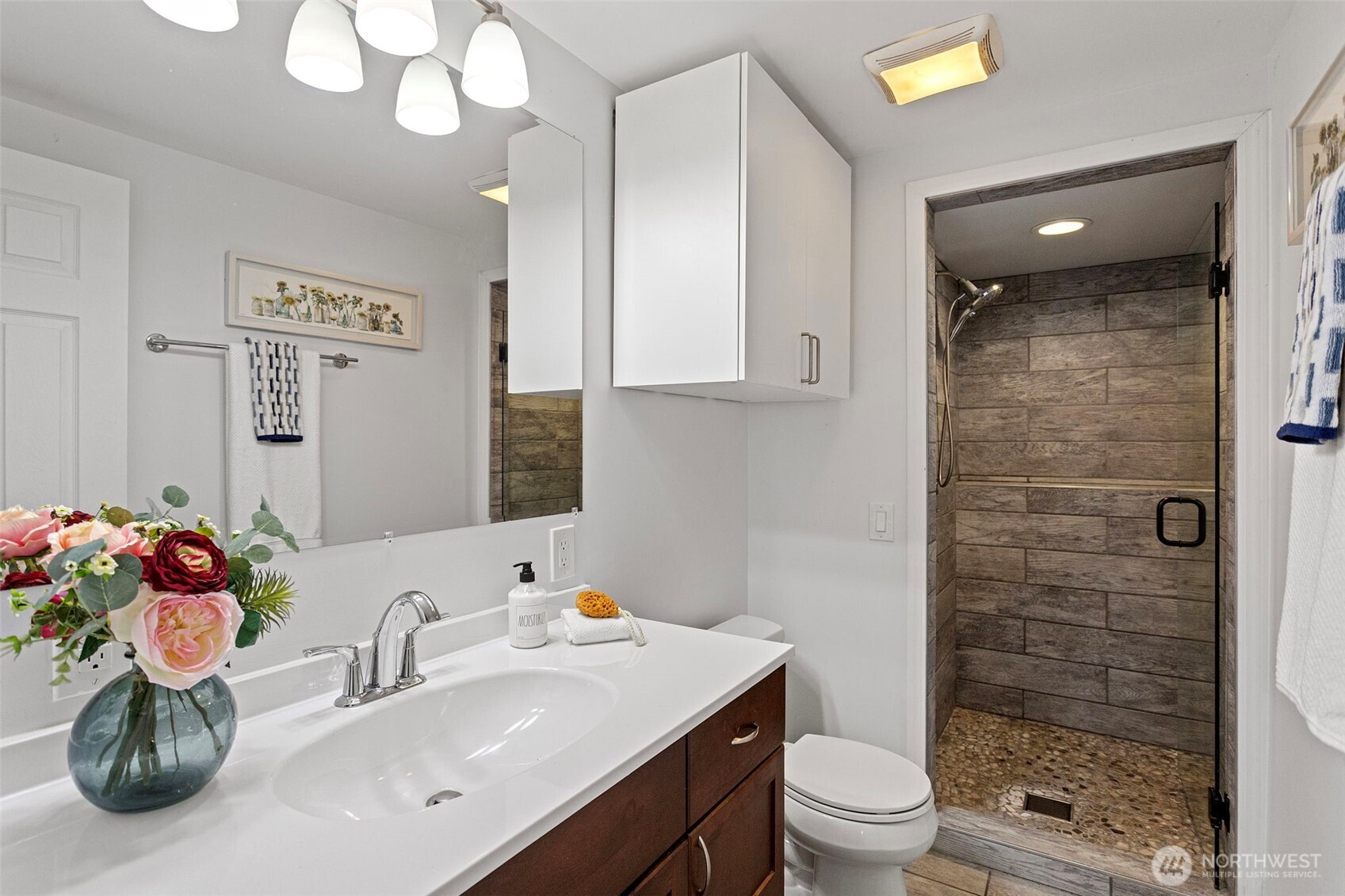 11210 Lakeside Avenue NE, Seattle, WA 98125