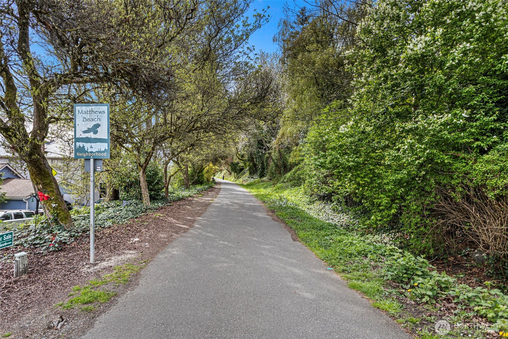 11210 Lakeside Avenue NE, Seattle, WA 98125